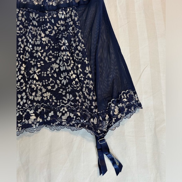 Victorias Secret 34C Corset - Picture 4 of 6